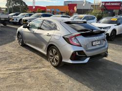 2020 HONDA CIVIC VTi-L