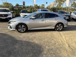 2020 HONDA CIVIC VTi-L