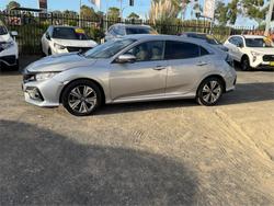 2020 HONDA CIVIC VTi-L