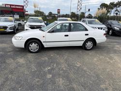 2000 TOYOTA CAMRY CONQUEST SXV20R WHITE