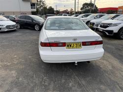 2000 TOYOTA CAMRY CONQUEST SXV20R WHITE