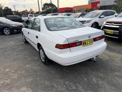 2000 TOYOTA CAMRY CONQUEST SXV20R WHITE