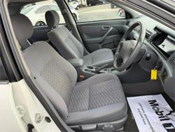 2000 TOYOTA CAMRY CONQUEST SXV20R WHITE