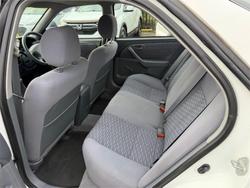 2000 TOYOTA CAMRY CONQUEST SXV20R WHITE