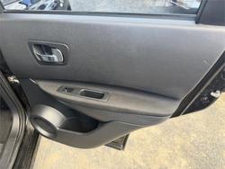 2013 NISSAN DUALIS ST (4x2) J10 MY13 BLACK