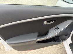 2012 HYUNDAI i30 ACTIVE