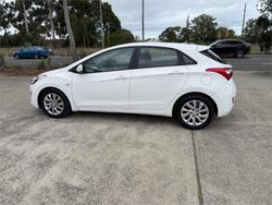 2012 HYUNDAI i30 ACTIVE