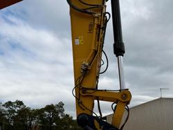 2021 Caterpillar 330