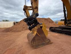 2021 Caterpillar 330