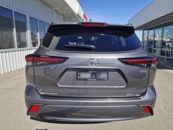 2025 Toyota Kluger Grande