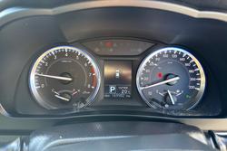 2015 Toyota Kluger GX