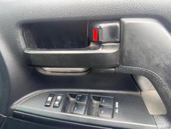 2011 Toyota Landcruiser GXL