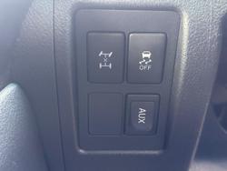2011 Toyota Landcruiser GXL