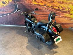 2010 Kawasaki Vulcan 900 Custom (VN900C) Vulcan Black