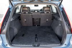 2023 Volvo XC40 Plus B4