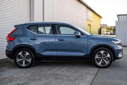 2023 Volvo XC40 Plus B4