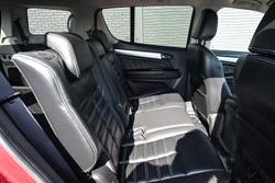 2018 Isuzu MU-X LS-T
