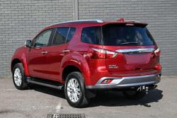 2018 Isuzu MU-X LS-T