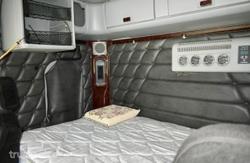 2014 Freightliner Argosy