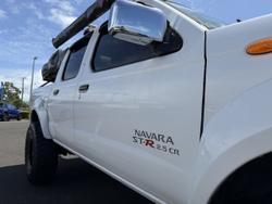 2009 Nissan Navara ST-R