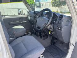 2011 Toyota Landcruiser GXL