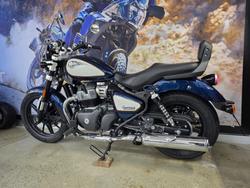 2025 ROYAL ENFIELD (SEE ALSO ENFIEL SUPER METEOR 650 BLUE/WHITE