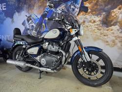 2025 ROYAL ENFIELD (SEE ALSO ENFIEL SUPER METEOR 650 BLUE/WHITE