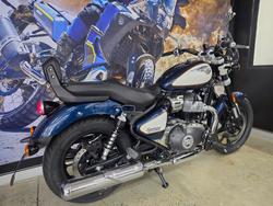 2025 ROYAL ENFIELD (SEE ALSO ENFIEL SUPER METEOR 650 BLUE/WHITE