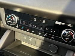 2026 Mitsubishi Outlander PHEV Exceed