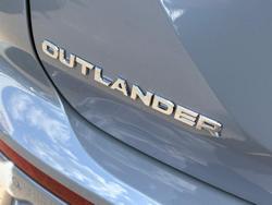 2026 Mitsubishi Outlander PHEV Exceed