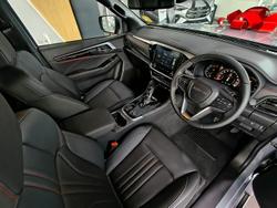 2026 Isuzu MU-X X-TERRAIN