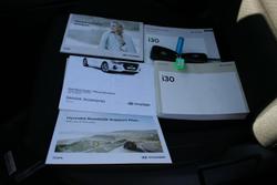 2017 Hyundai i30 Active PD MY18 Polar White