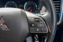 2021 Mitsubishi Outlander ES