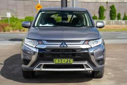2021 Mitsubishi Outlander ES