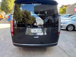 2024 Hyundai STARIA Elite