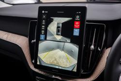 2025 Volvo XC60 Plus B5 Bright