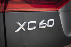 2025 Volvo XC60 Plus B5 Bright