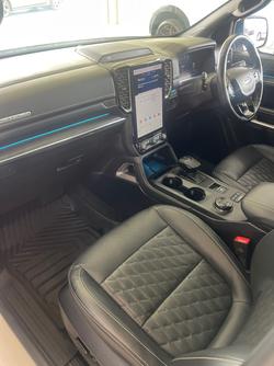 2023 Ford Everest Platinum