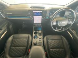 2023 Ford Everest Platinum