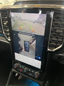 2023 Ford Everest Platinum