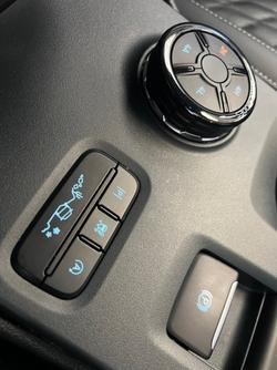 2023 Ford Everest Platinum