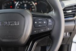 2026 Isuzu D-MAX BLADE