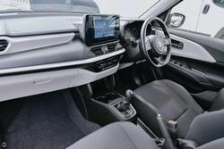 2026 Suzuki Swift Hybrid UZ Premium Silver