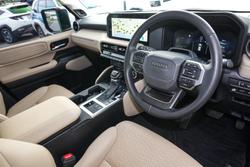 2025 Toyota Landcruiser Prado VX