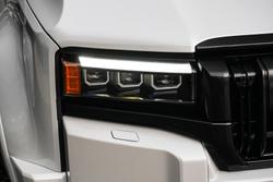 2025 Toyota Landcruiser Prado VX