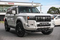 2025 Toyota Landcruiser Prado VX