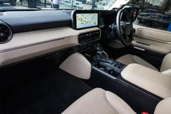 2025 Toyota Landcruiser Prado VX