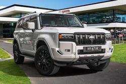 2025 Toyota Landcruiser Prado VX
