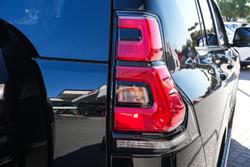 2023 Toyota Landcruiser Prado VX