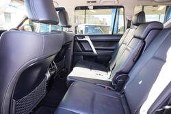 2023 Toyota Landcruiser Prado VX